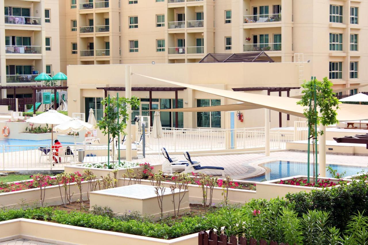 New Arabian Al Dhafra 2 The Greens 1 Br دبي المظهر الخارجي الصورة